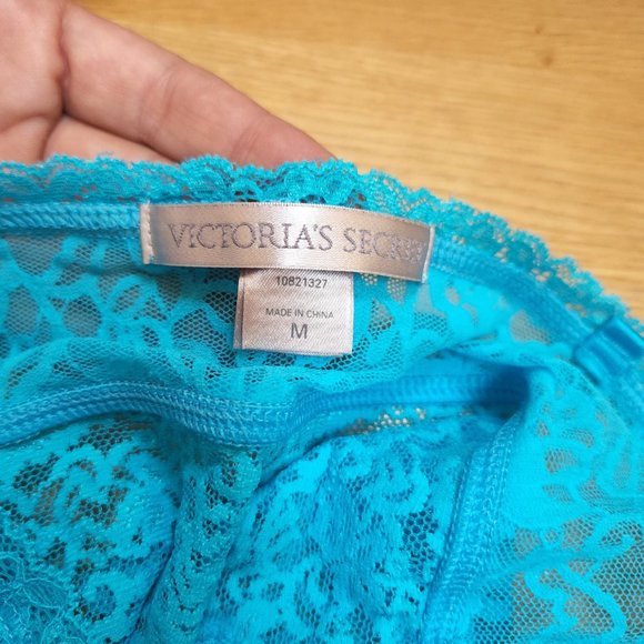 VICTORIA'S SECRET strapless lace bandeau bralette bundle of 3 ~NWOT! - Picture 3 of 6